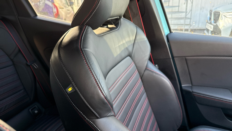 Renault Clio 1.3 TCe 130 RS Line 5dr EDC Petrol Hatchback